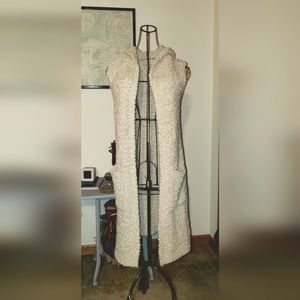 Rachel Zoe Cream Sleeveless Hooded Cardigan